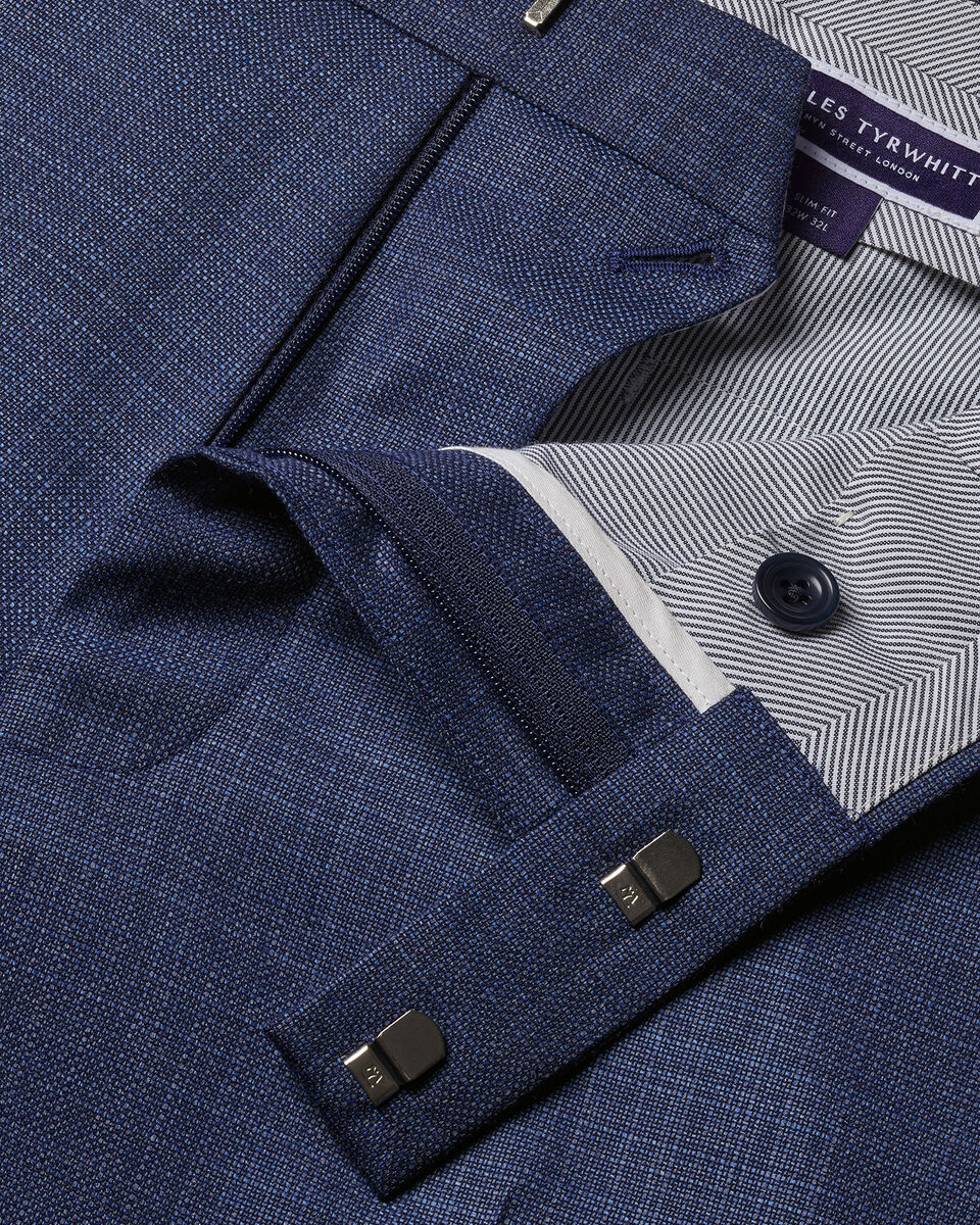 The product image is missing!