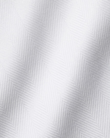 Spread Collar Non-Iron Herringbone Shirt - White