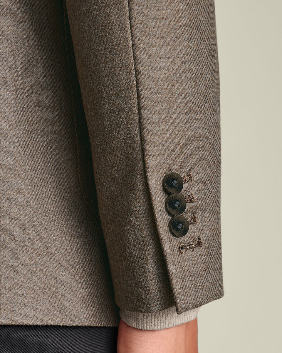 The product image is missing!