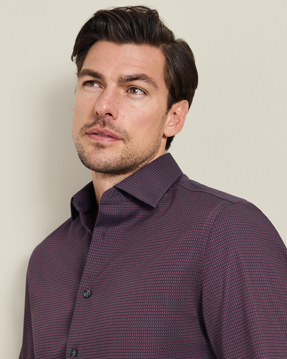 Chemise textur&eacute;e extensible sans repassage - Bordeaux