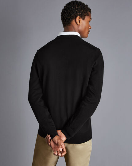 Merino V-Neck Sweater - Black