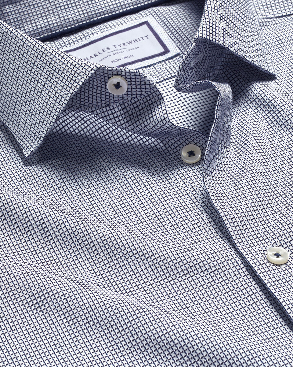 Navy Tyrwhitt Non-Iron - Stretch Texture Shirt Charles | Cushion Blue