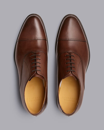 Oxford-Schuhe aus Leder - Kastanienbraun