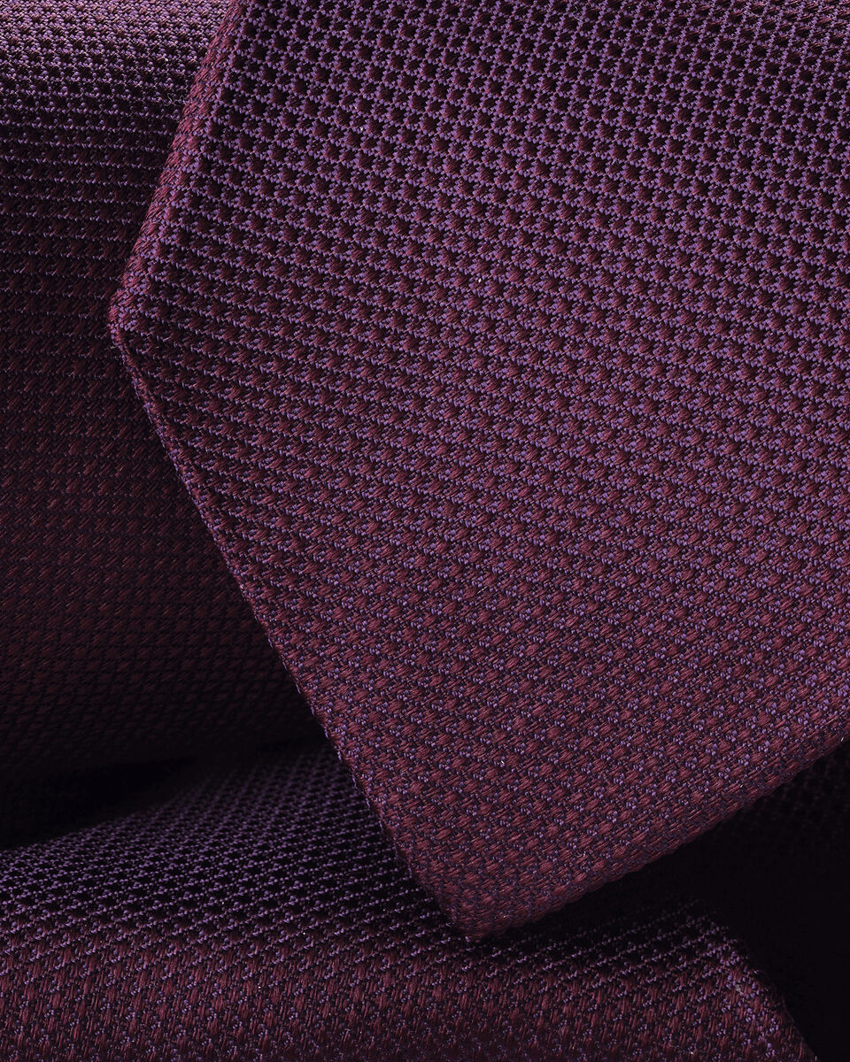 Cravate textur&eacute;e en soie &ndash; Violet m&ucirc;re