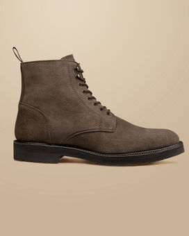 Waxed Suede Boots - Light Brown