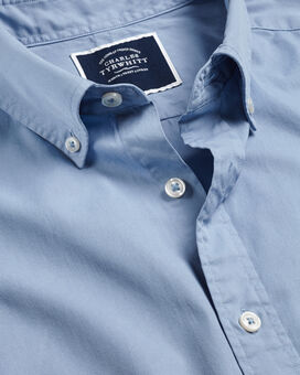 Vorgewaschenes Feintwill-Hemd mit Button-down-Kragen - Himmelblau