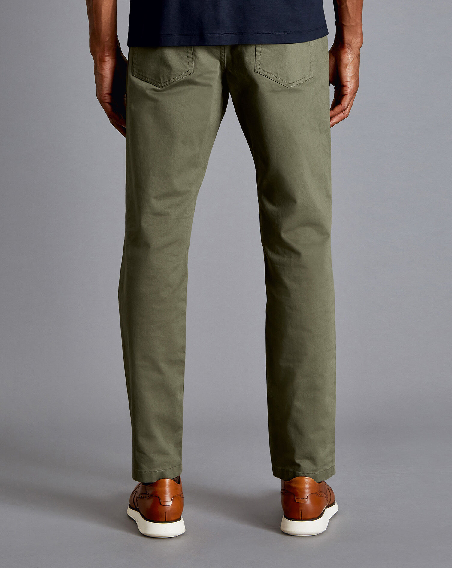 khaki pants with back pockets