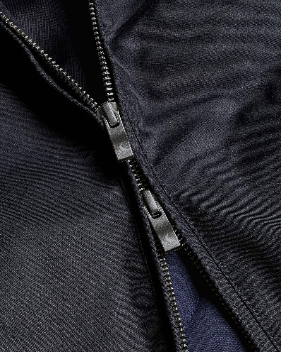 The product image is missing!