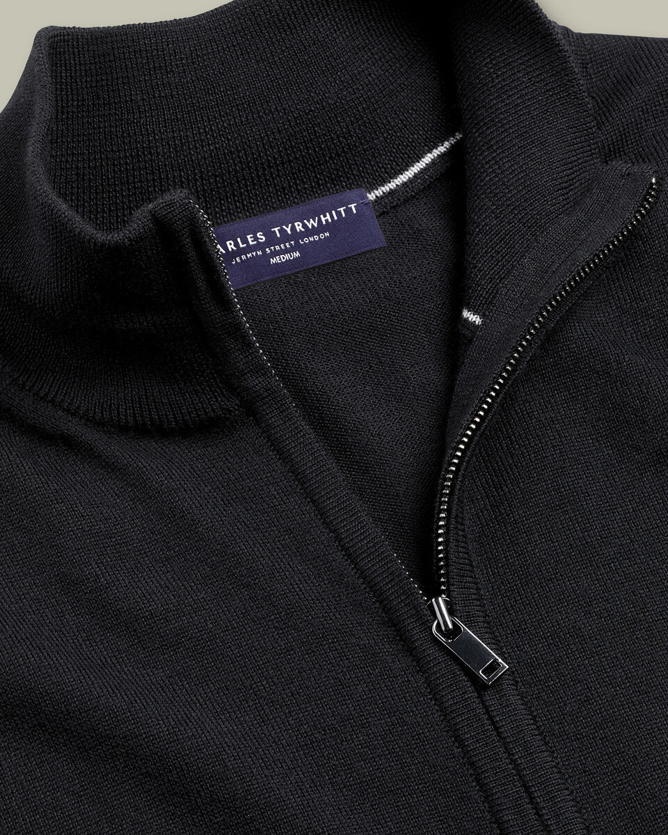 Pure Merino Zip Gilet - Black