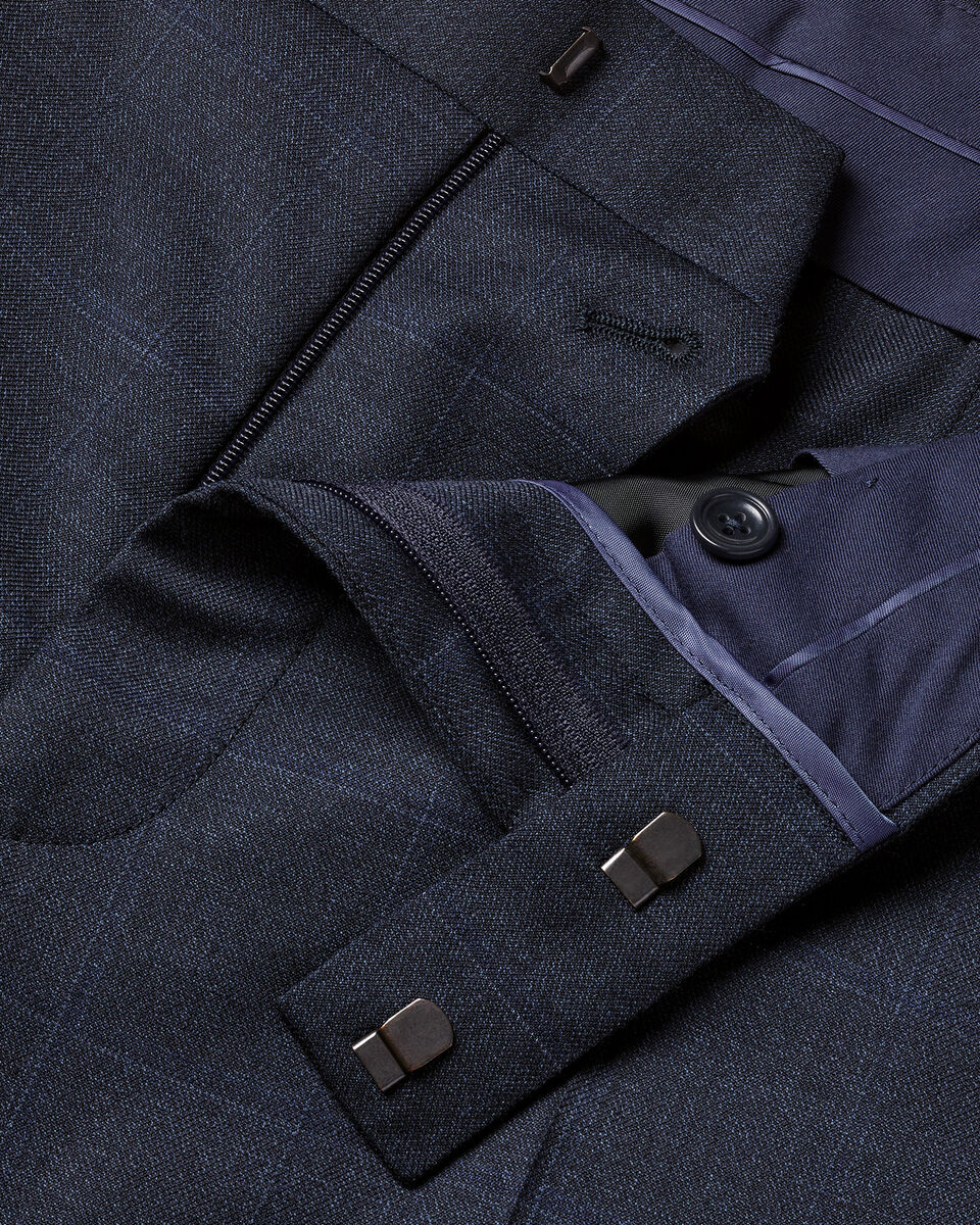 0401~2 Button SARTORIA Windowpane Check Suit