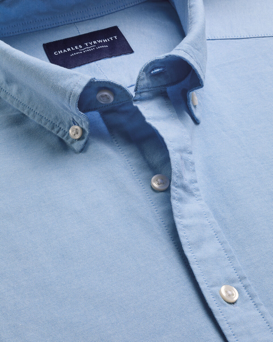 Short Sleeve Button-Down Stretch Washed Oxford Shirt &ndash; Sky Blue