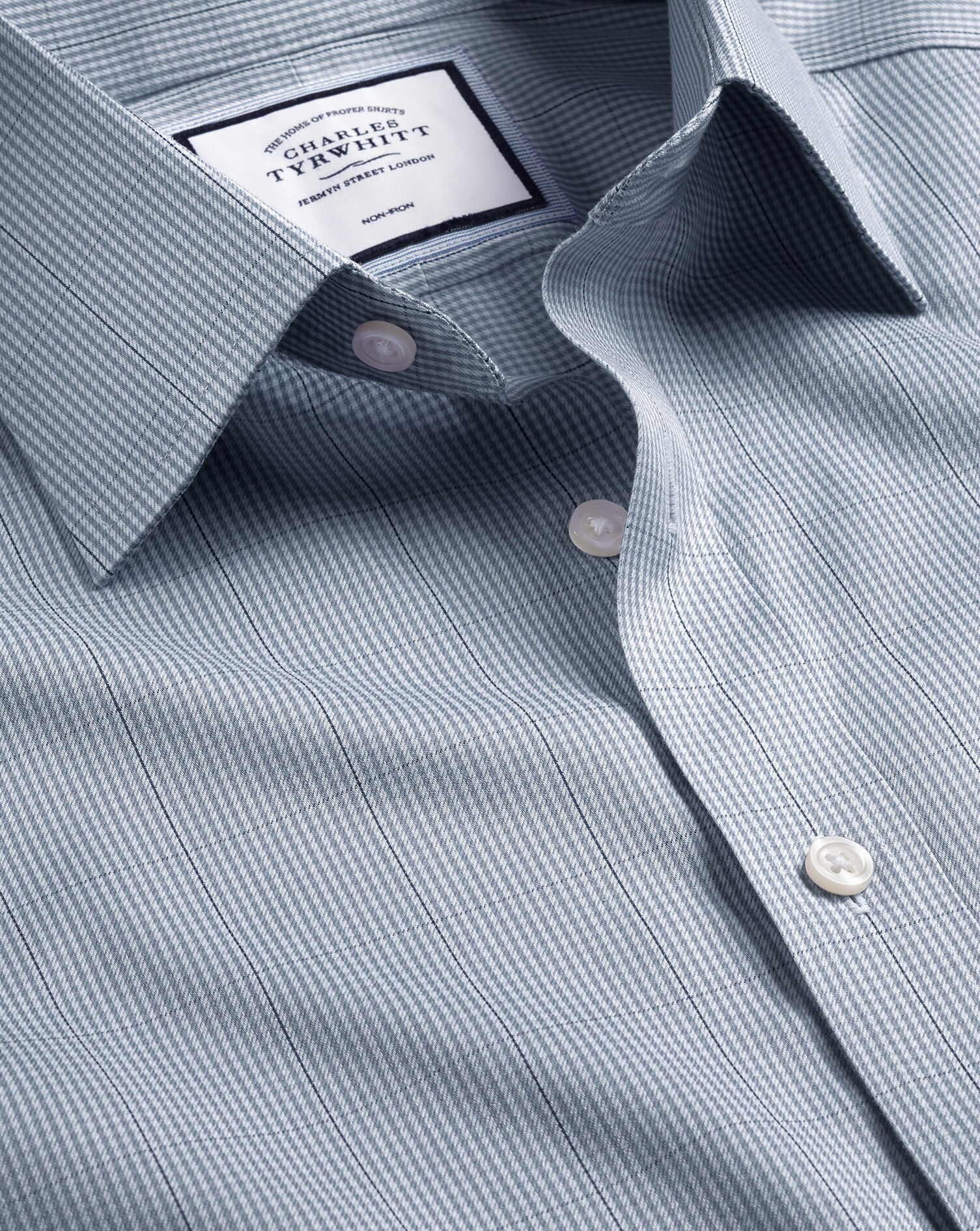 Men's Shirts | Charles Tyrwhitt