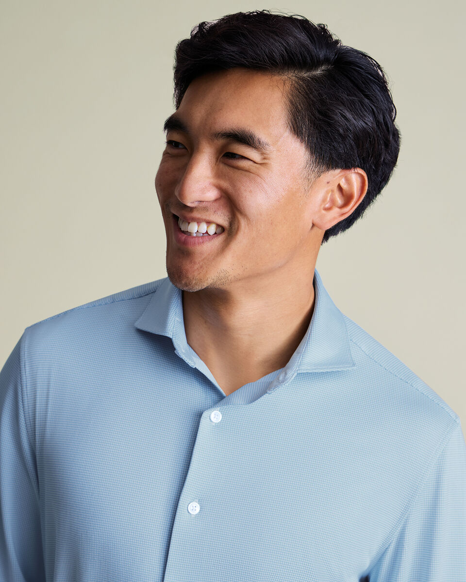 Performance Stretch Shirt - Light Blue