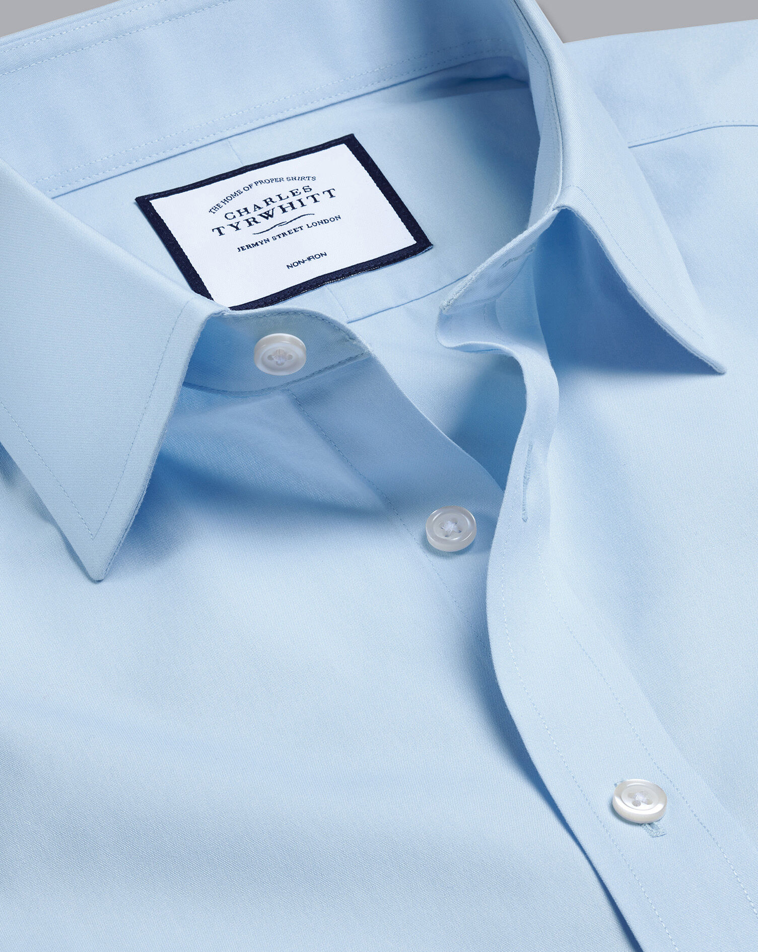 Men's Short Sleeve Shirts | Charles Tyrwhitt