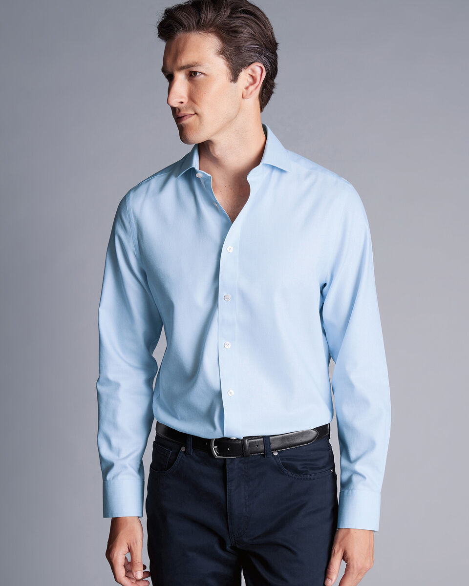 Spread Collar Non-Iron Clifton Weave Shirt - Light Blue | Charles Tyrwhitt