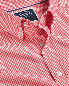 Bügelfreies Stretch-Kurzarmhemd aus Popeline mit Button-down-Kragen und Mini-Gingham-Karos - Pink