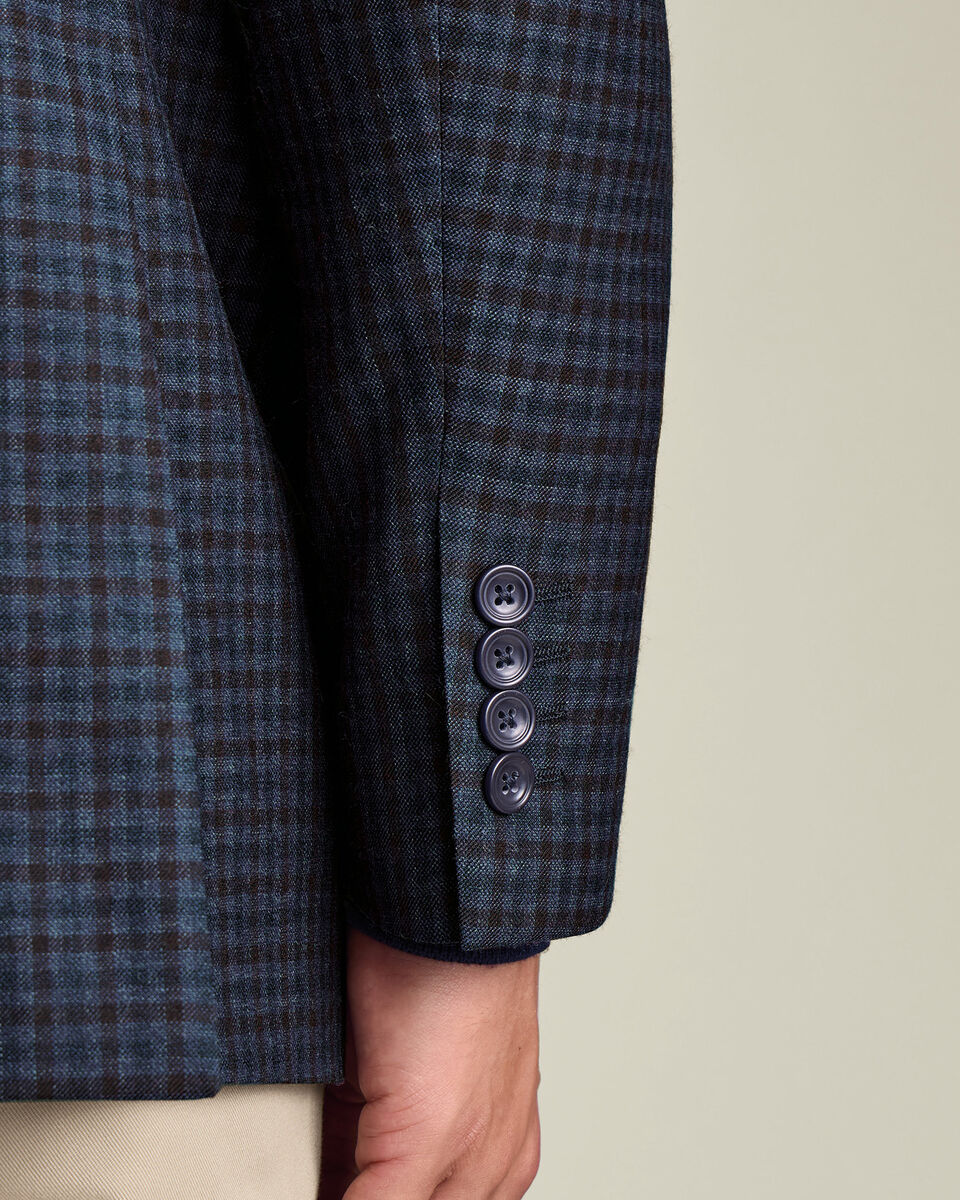 The product image is missing!