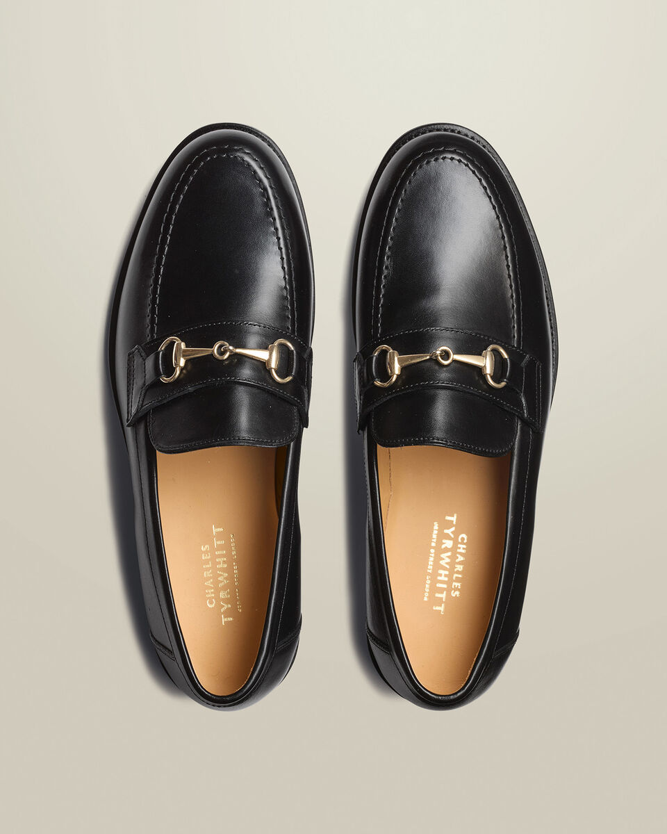 Horsebit-Slipper aus Leder&nbsp;- Schwarz