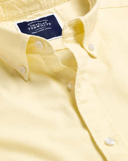Vorgewaschenes Oxfordhemd mit Button-down-Kragen - Buttergelb