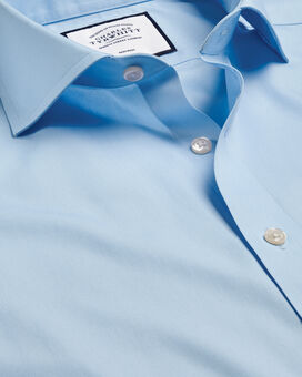 Bügelfreies Popeline-Hemd mit Haifischkragen - Hellblau