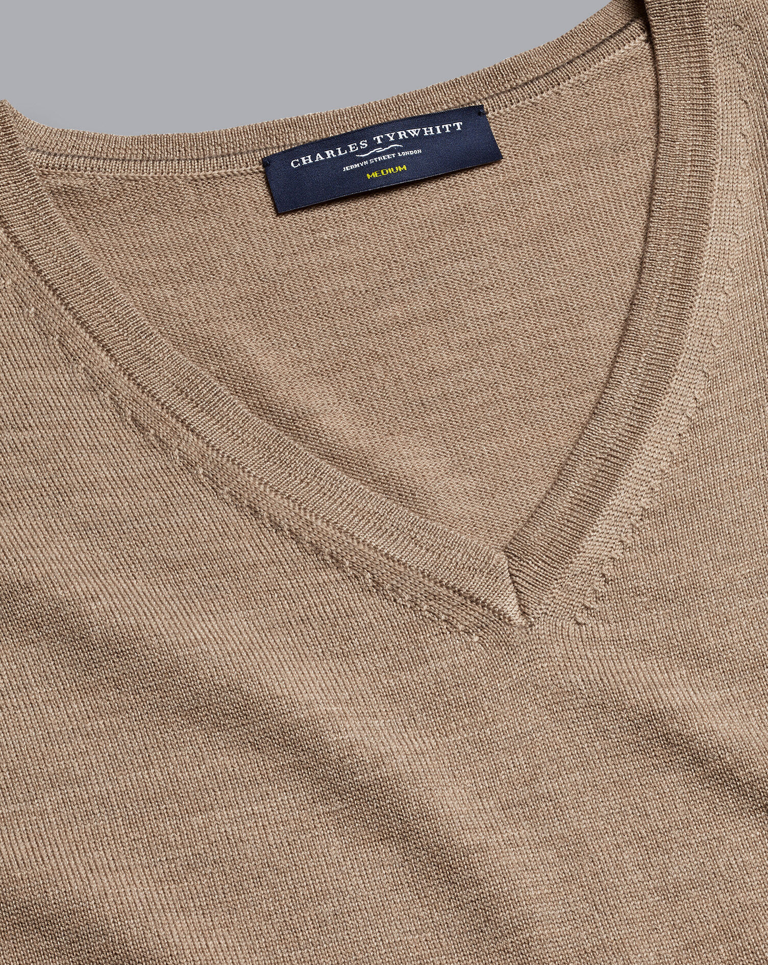 Merino V-Neck Jumper - Oatmeal 