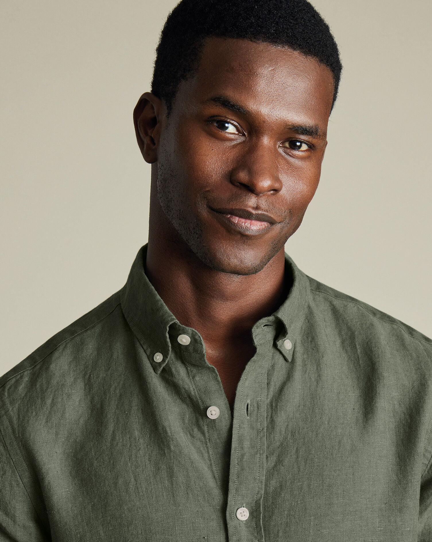 Button-Down Pure Linen Shirt - Olive Green