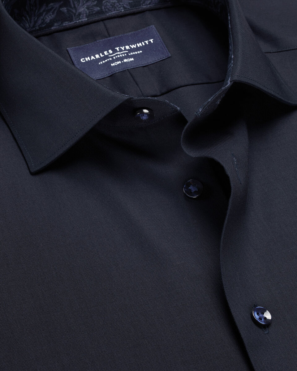 Camisa De Trim Impreso Floral El&aacute;stico Sin Plancha - Azul Marino