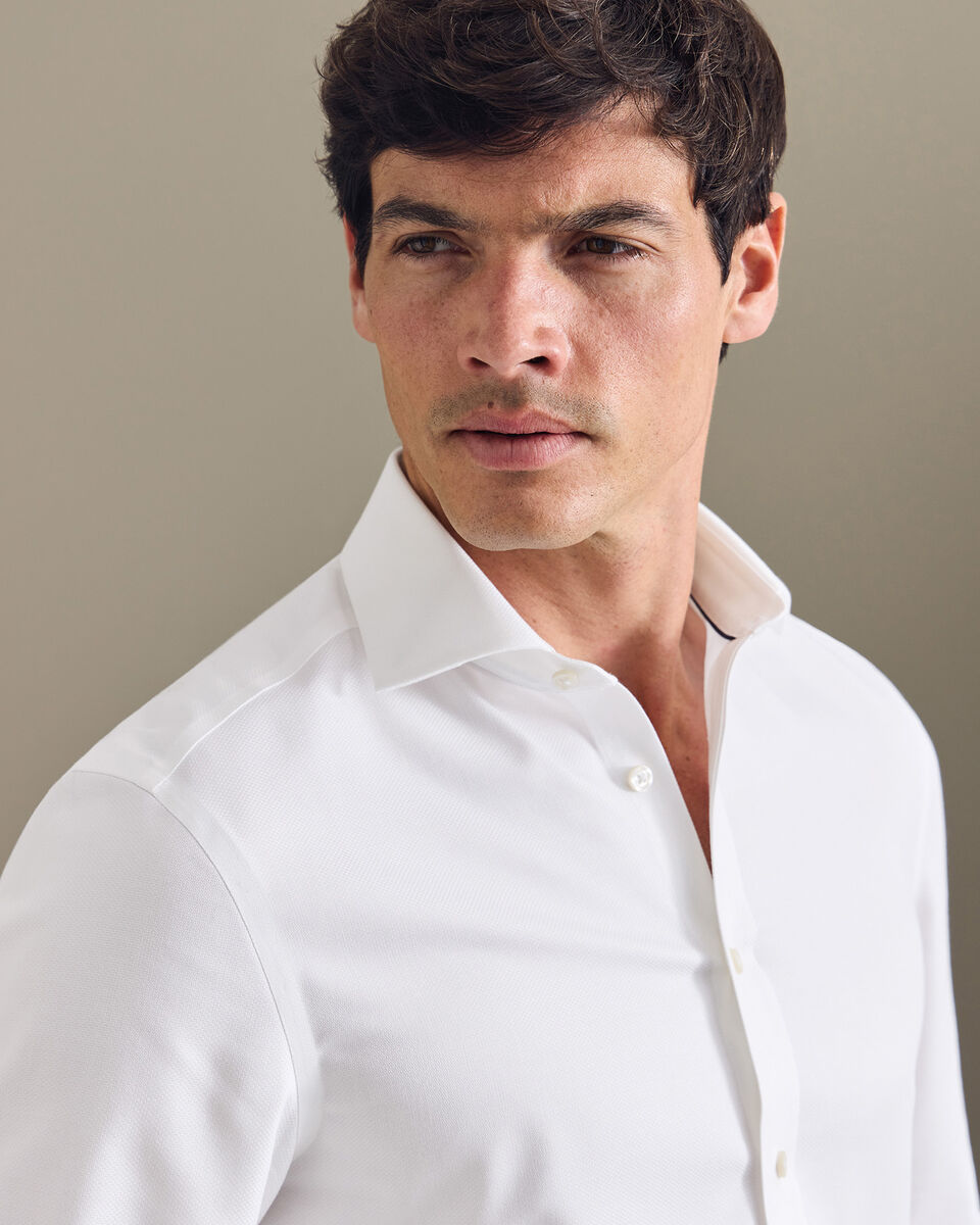 Chemise &agrave; tissage Trafalgar extensible sans repassage - Blanc