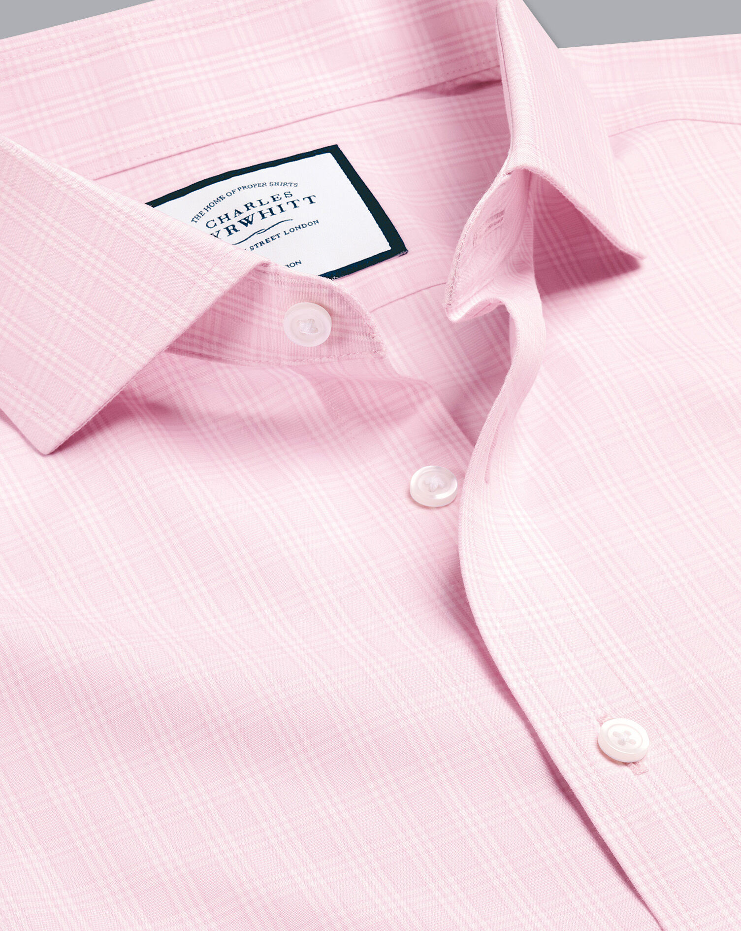 Cutaway Collar Non-Iron Prince of Wales 
