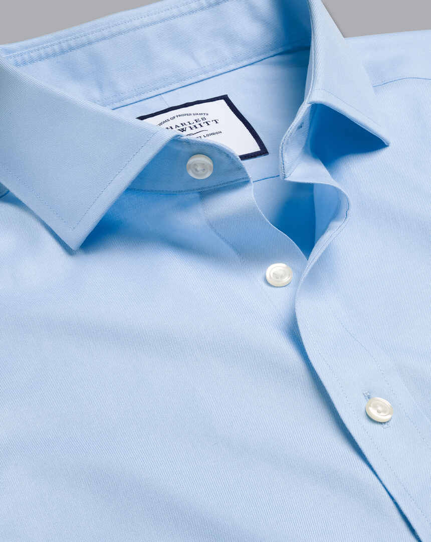 Bügelfreies Twill-Hemd mit Haifischkragen - Himmelblau