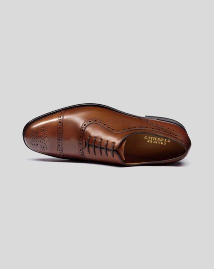 Oxford Brogue Shoes - Chestnut Brown