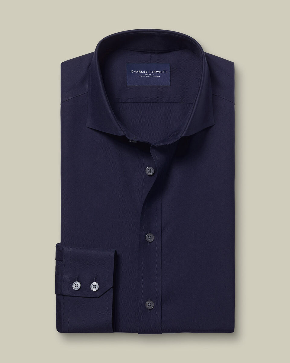 Chemise en serg&eacute; sans repassage &ndash; Bleu marine