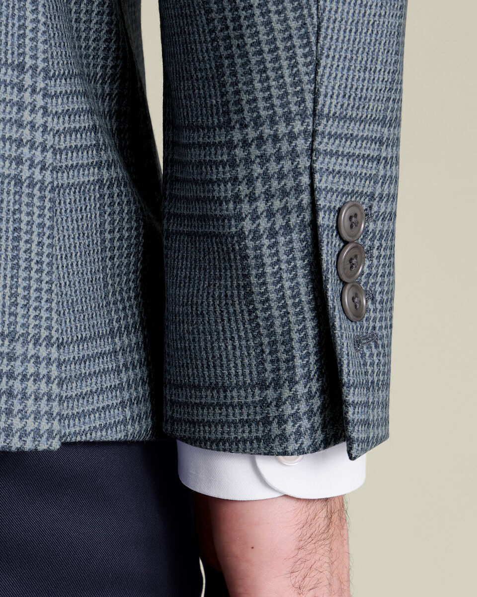 The product image is missing!