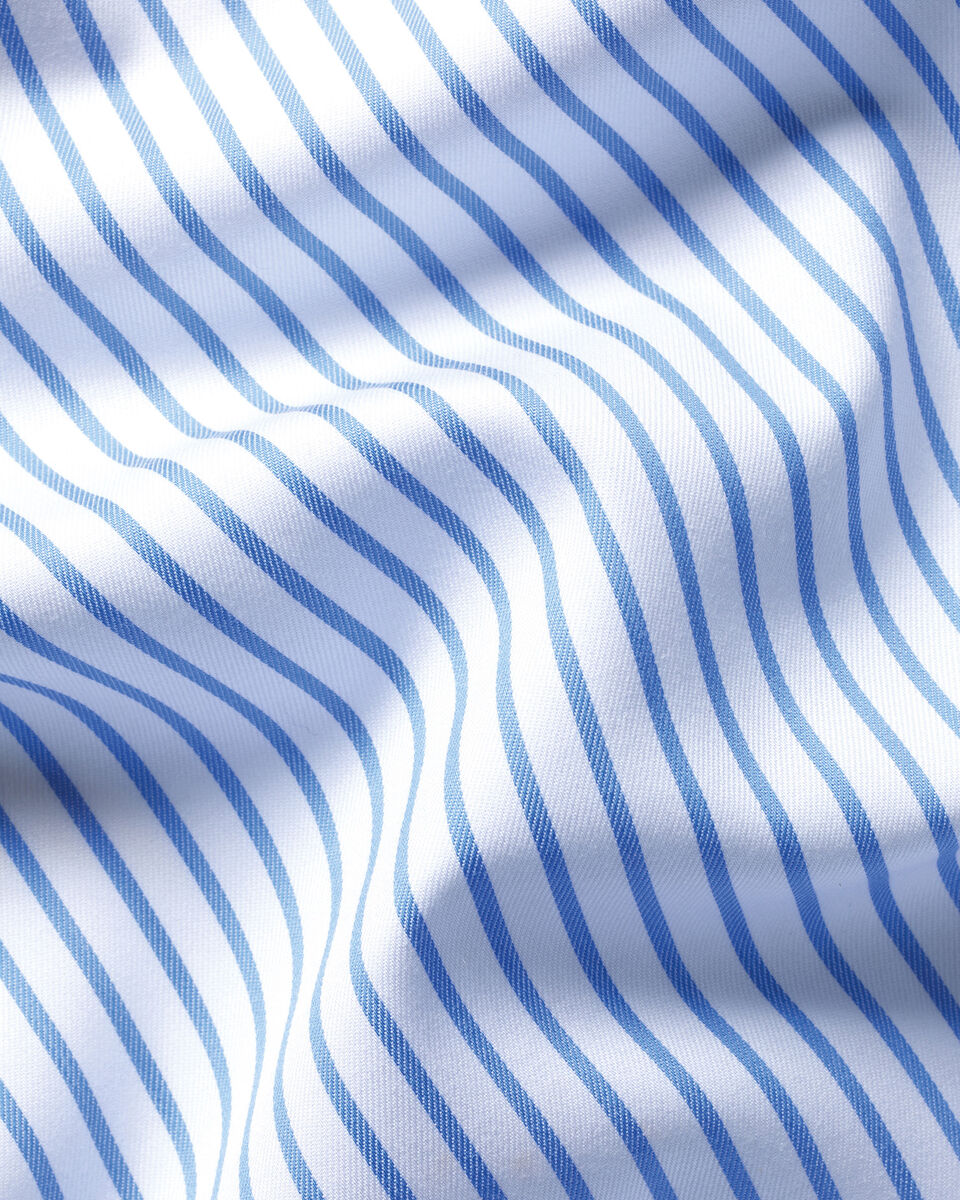 B&uuml;gelfreies Twill-Hemd mit Streifen&nbsp;- Kornblumenblau