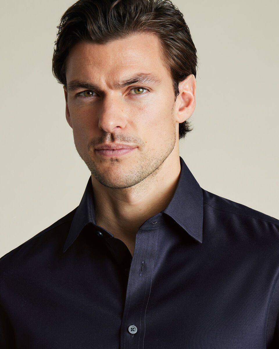 Chemise en serg&eacute; sans repassage - Bleu marine