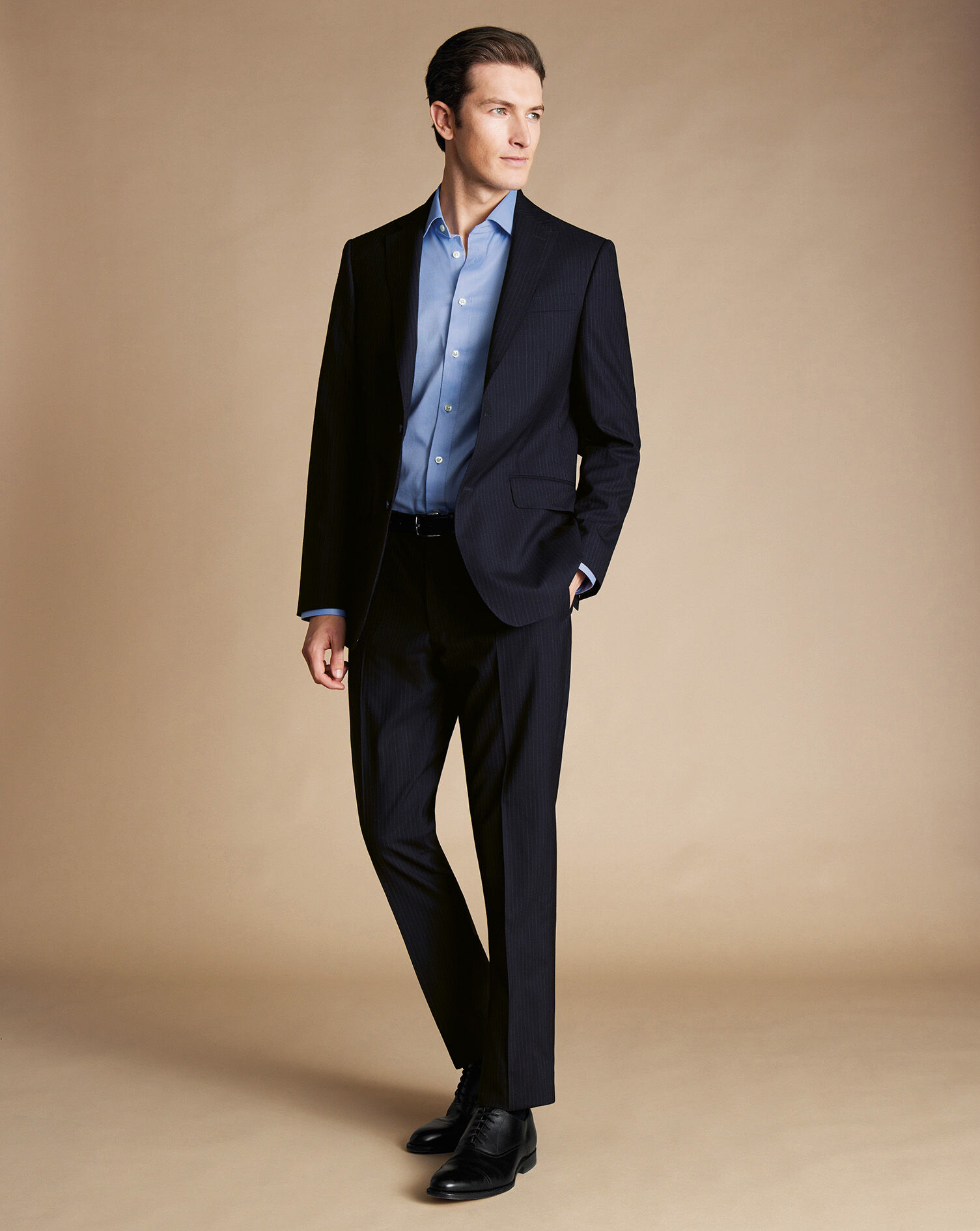 Navy Suit with a White Shirt and Black Tie | Blue suit men, Blue suit black  tie, Mens dark navy suit