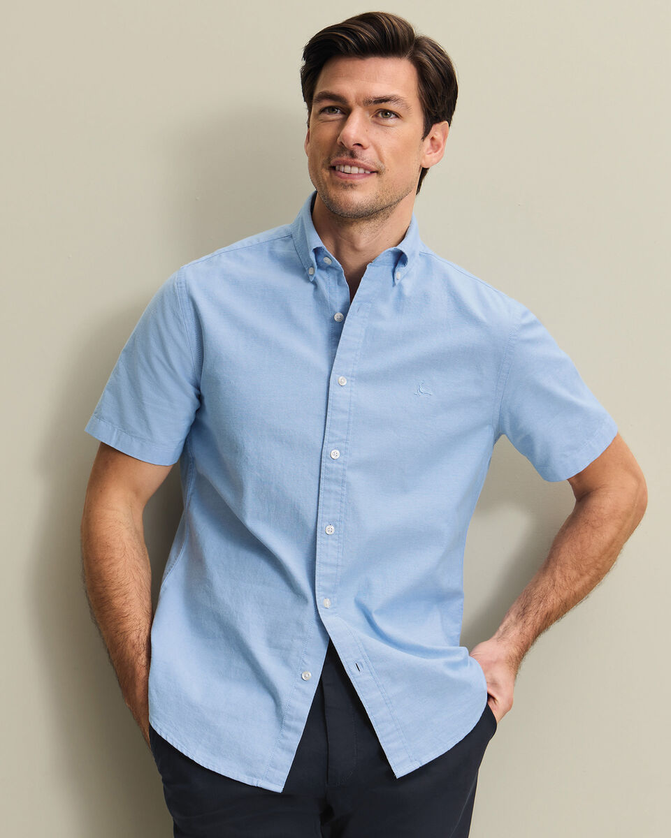 Short Sleeve Button-Down Stretch Washed Oxford Shirt &ndash; Sky Blue