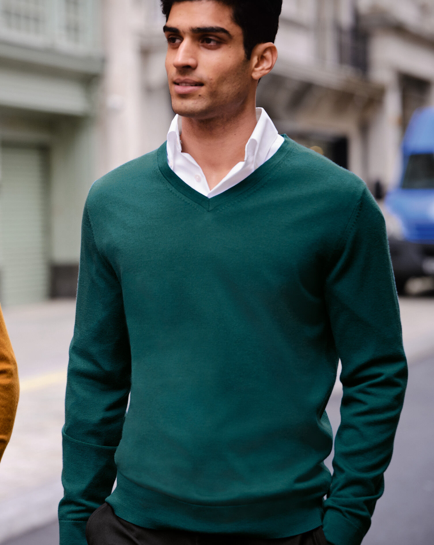 Merino V-Neck Jumper - Teal | Charles 