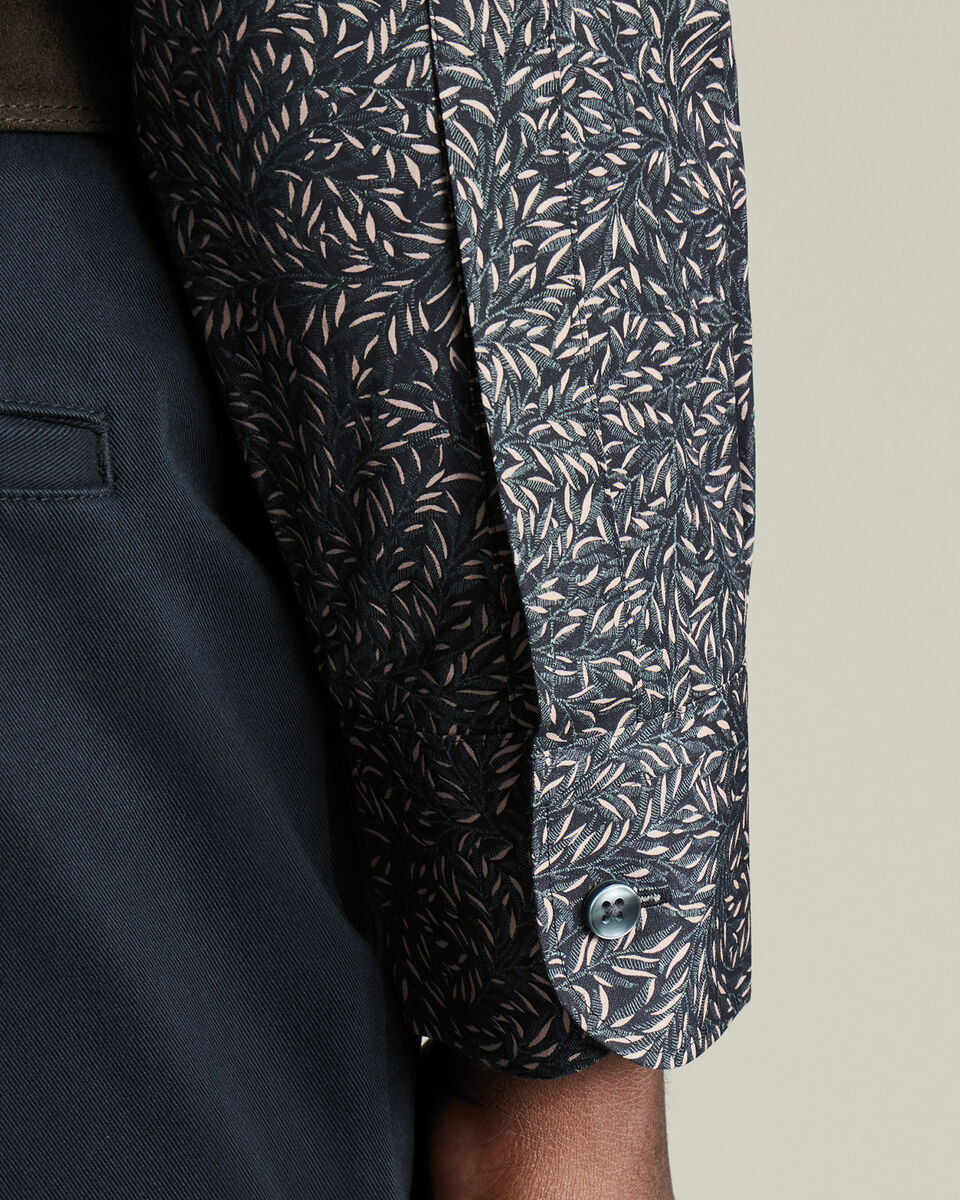 The product image is missing!