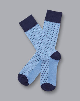 Socken mit Mini-Fischgrätmuster - Kornblumenblau