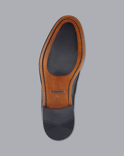 Flexible Sole Tassel Loafers - Black
