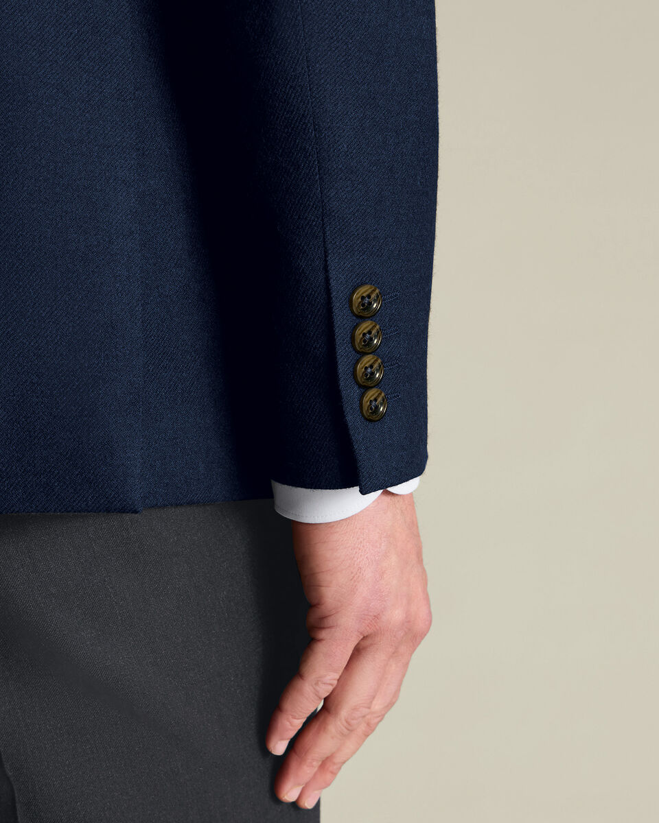 The product image is missing!