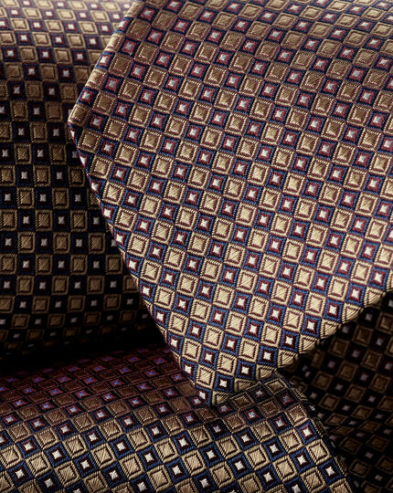 Schmutzabweisende Krawatte aus Seide mit Strukturgewebe - Gold & Weinrot