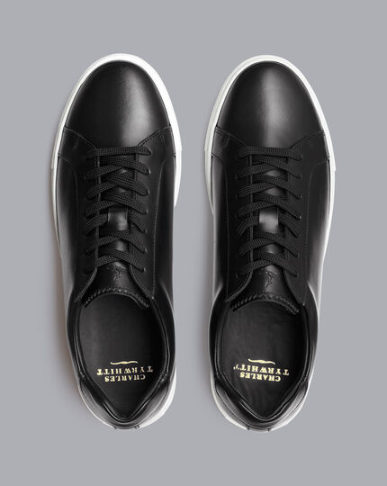 Sneaker aus Leder - Schwarz