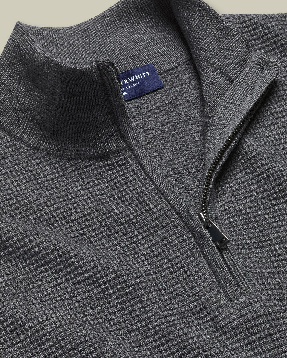 Pull &agrave; col zipp&eacute; en pure laine m&eacute;rinos textur&eacute;e - Gris