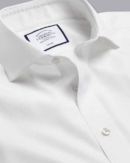 Bügelfreies Oxfordhemd mit Haifischkragen und Nadelpunkten - Weiß