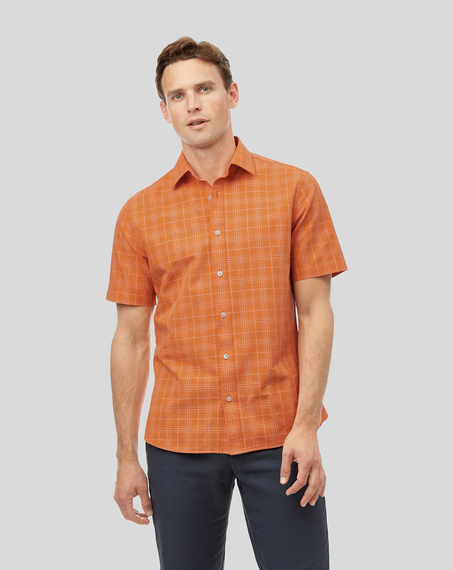Classic Collar Short Sleeve Tone-on 