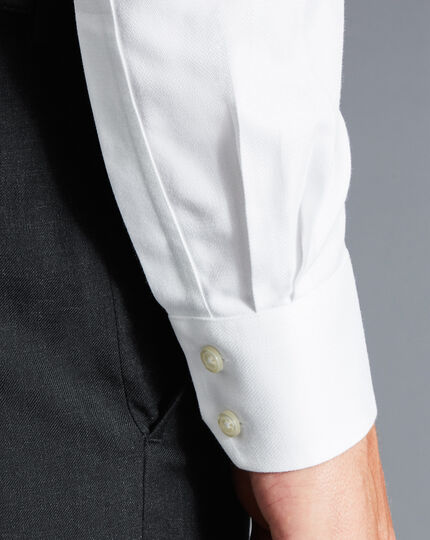 Spread collar Non-Iron Richmond Weave Shirt - White