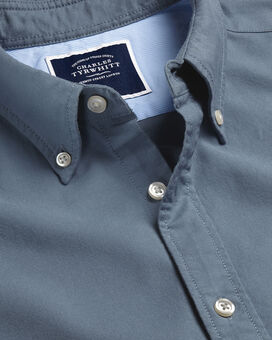 Vorgewaschenes Oxfordhemd mit Button-down-Kragen - Mittelgrau