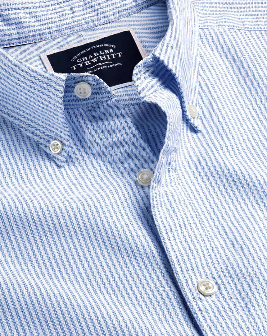 Vorgewaschenes Oxfordhemd mit Button-down-Kragen und Streifen - Ozeanblau